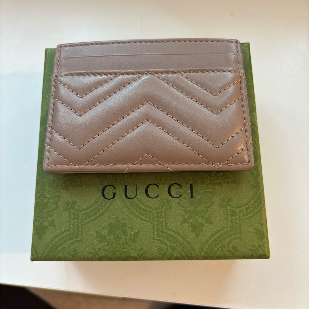 GUCCI MARMONT CARD CASE - Picture 2 of 6